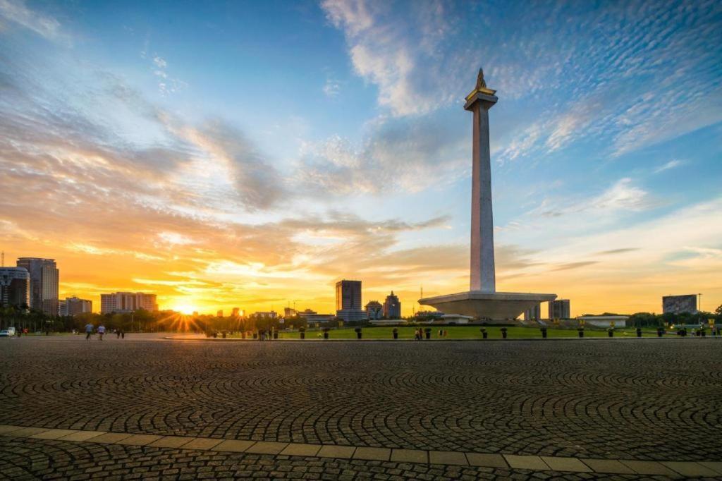 Hotel Senen Indah Syariah Jakarta Exterior photo