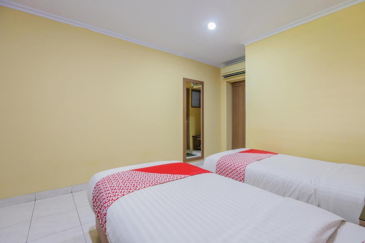 Hotel Senen Indah Syariah Jakarta Exterior photo